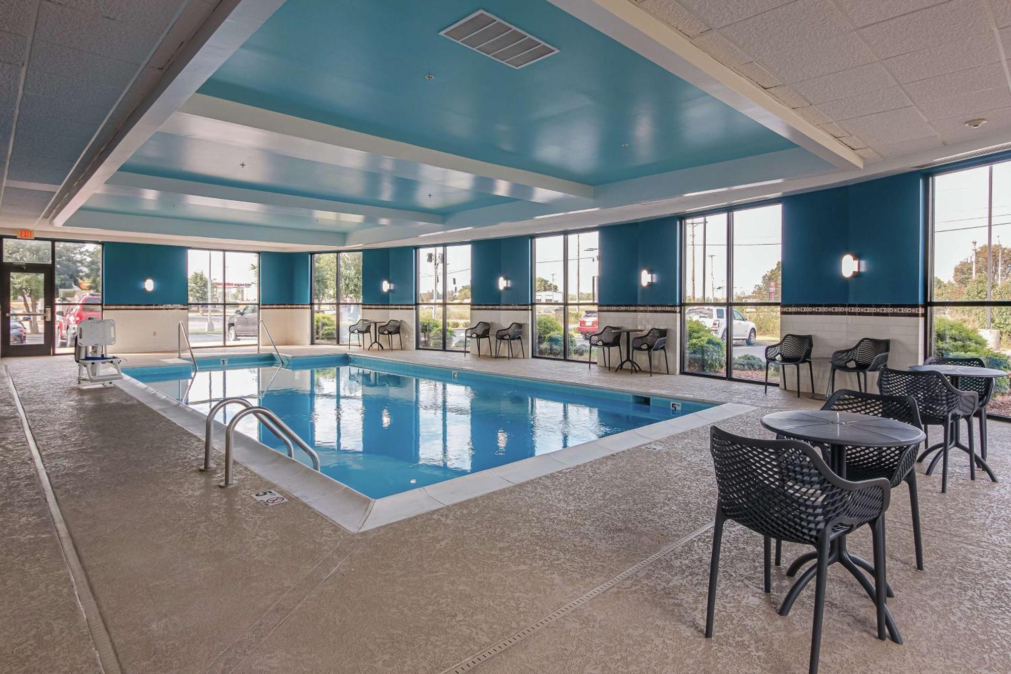 Hampton Inn Oak Grove Fort Campbell Экстерьер фото